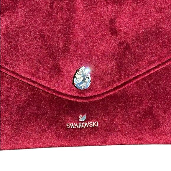 Swarovski Red Velvet Evening Clutch EUC - Picture 3 of 9
